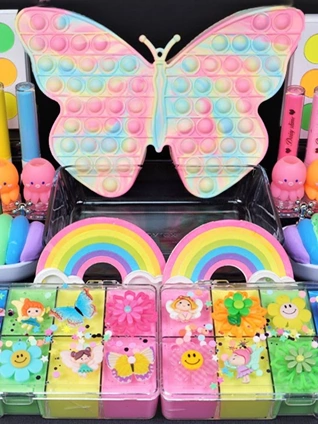 小猪佩奇与水晶泥